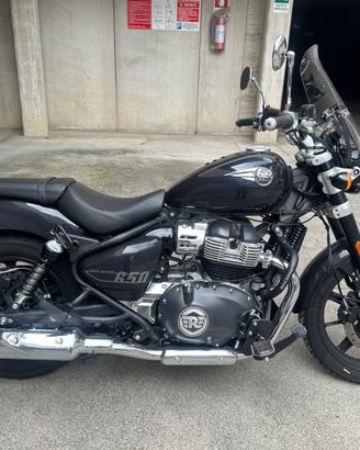 Royal Enfield Super Meteor 650 Come nuova 4.700 Km