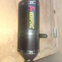 akrapovic