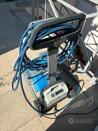 Robot pulisci piscina automatico Dolphin m400