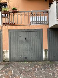 Box singolo, di fronte a ferramenta Poma