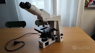 RIBASSO: Microscopio Zeiss Axiolab re + obbiettivi