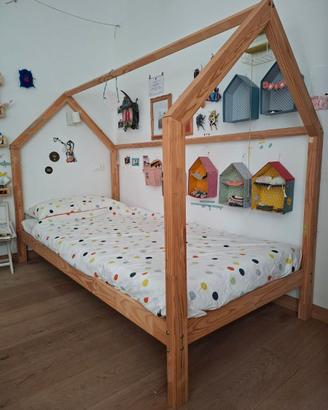 Letto a capanna singolo con cassettone estraibile