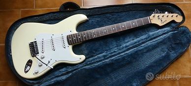 Chitarra Elettrica Squier Stratocaster Bullet Str.