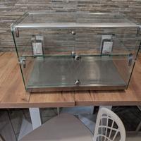 vetrina espositiva da bar