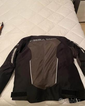 Giubbotto moto