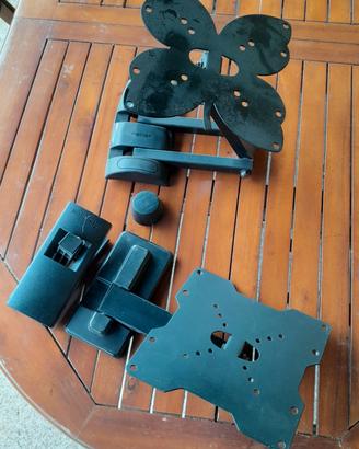 supporti a muro TV o schermi pc