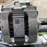 Motore lavatrice hotpoint ariston
