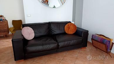 Divano morbidone in vera pelle dollaro