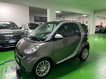 Smart ForTwo 1000 52 kW coupe passion