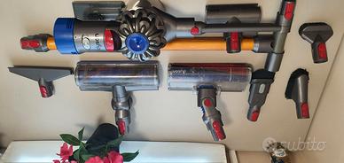 Dyson v8 absolute animal care kit. filtri nuovi