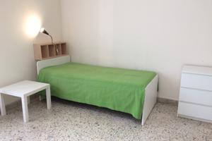 Stanza singola/doppia per studentessa