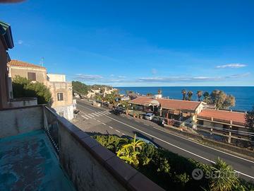 3,5 Vani Acicastello Via Livorno Vista Mare