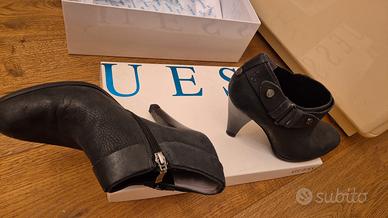 stivaletti Guess da donna 