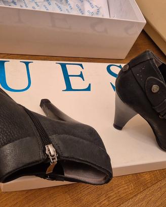 stivaletti Guess da donna 