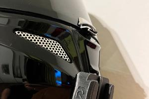 Supporto per casco action cam- tipo chin mount