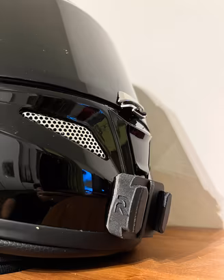 Supporto per casco action cam- tipo chin mount
