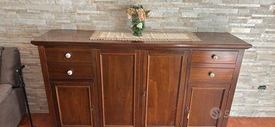 Credenza
