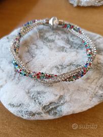Bracciale in cordino strass intrecciato 