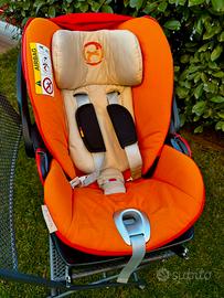 Lseggiolino Cybex compreso di base isofix