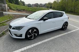 SEAT Leon 5F FR 2.0 TDI 184 CV