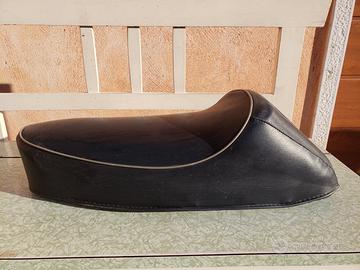 Sella Vespa Piaggio Primavera gobba monoposto 