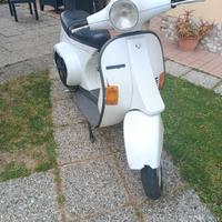 Vespa Hp4 50