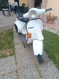 Vespa Hp4 50
