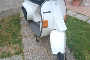 Vespa Hp4 50