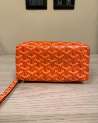 Pochette Goyard arancione nuova mai usata.