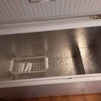 congelatore a pozzetto electrolux 400L