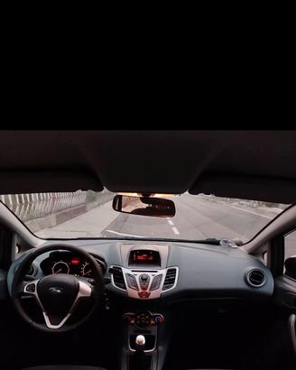 Ford Fiesta Benzina GPL