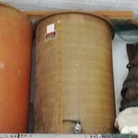 Cisterna contenitore 400 litri  vetroresina.