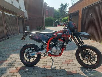 SWM SM 125