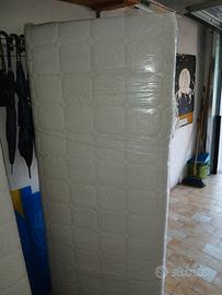  2 materassi a una piazza presidio medico 