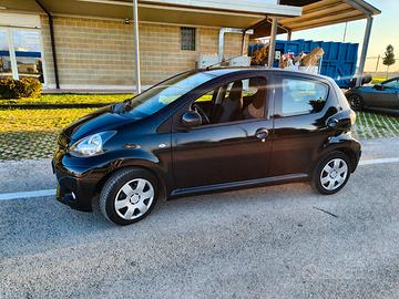 TOYOTA AYGO CONNECT Automatica