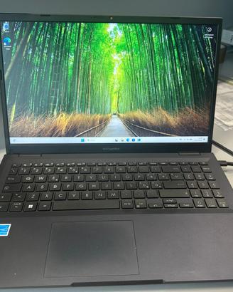 pc portatile asus Expert Book B15