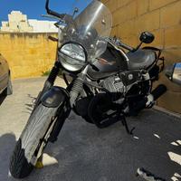 MOTO GUZZI V7 STONE CENTENARIO