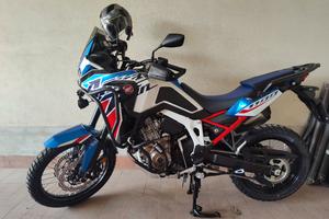 Africa Twin CRF1100 manuale (No DCT) full optional
