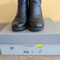 Tronchetto nero in pelle The Flexx, n. 36