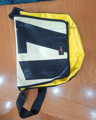 borsa a tracolle