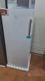 Svendita Congelatore Indesit