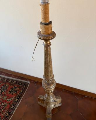 Piede per lampada del 700