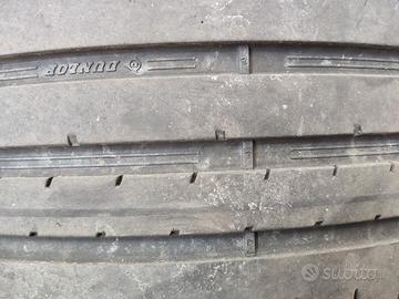 cerchi per golf 7 da 19 gommati.