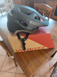 casco specialized tactic 4