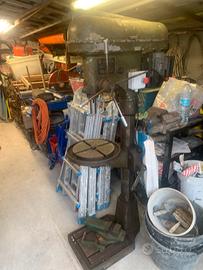 Trapano a colonna con motore a 220 volt