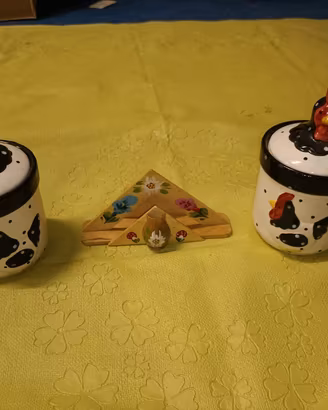 set da cucina vintage barattoli e partafazzoletti