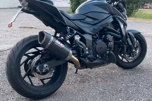 Suzuki gsx-s 750 yugen carbon