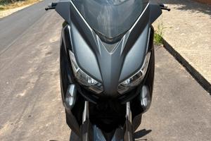 Xmax 400