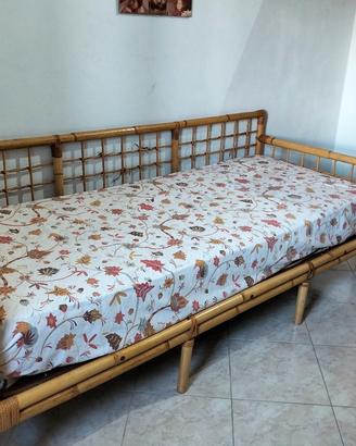 Letto singolo bambu e comodino