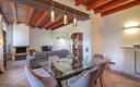 soluzione-semi-indipendente-ristrutturata-con-trav